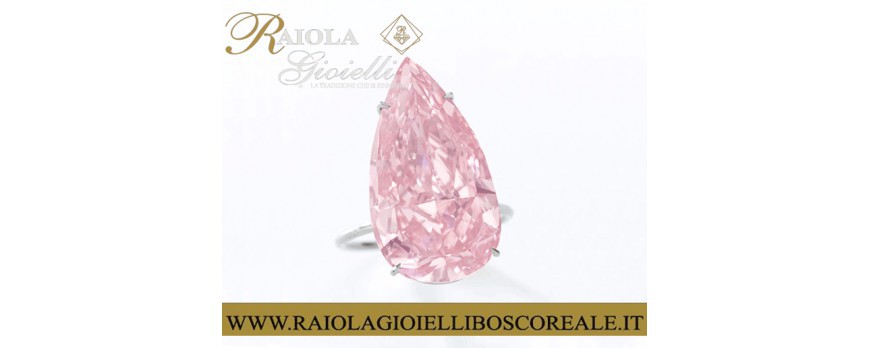 Presentato il Diamante Rosa taglio "pera" più grande mai battuto